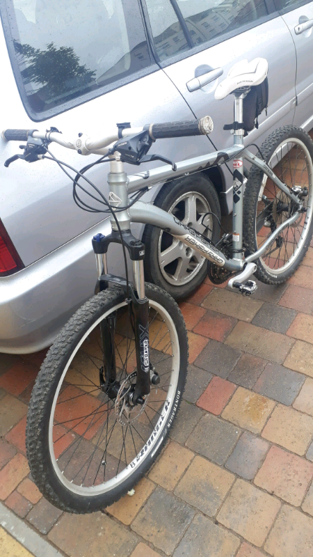 gary fisher bike genesis 2.0
